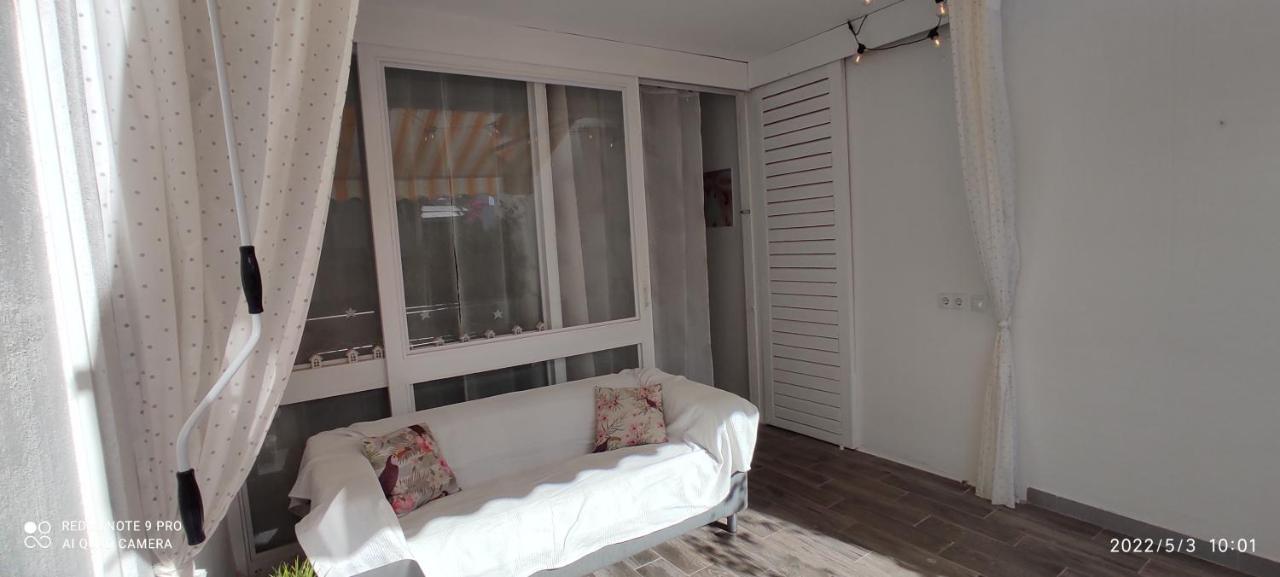 Ideal In The South Of Tenerife Appartement *